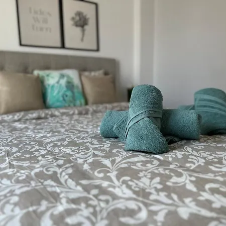 Trinity Getaway Paralimni